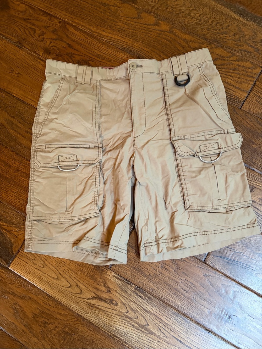 Izod Men's Tan Cargo Shorts with D-Ring Accents